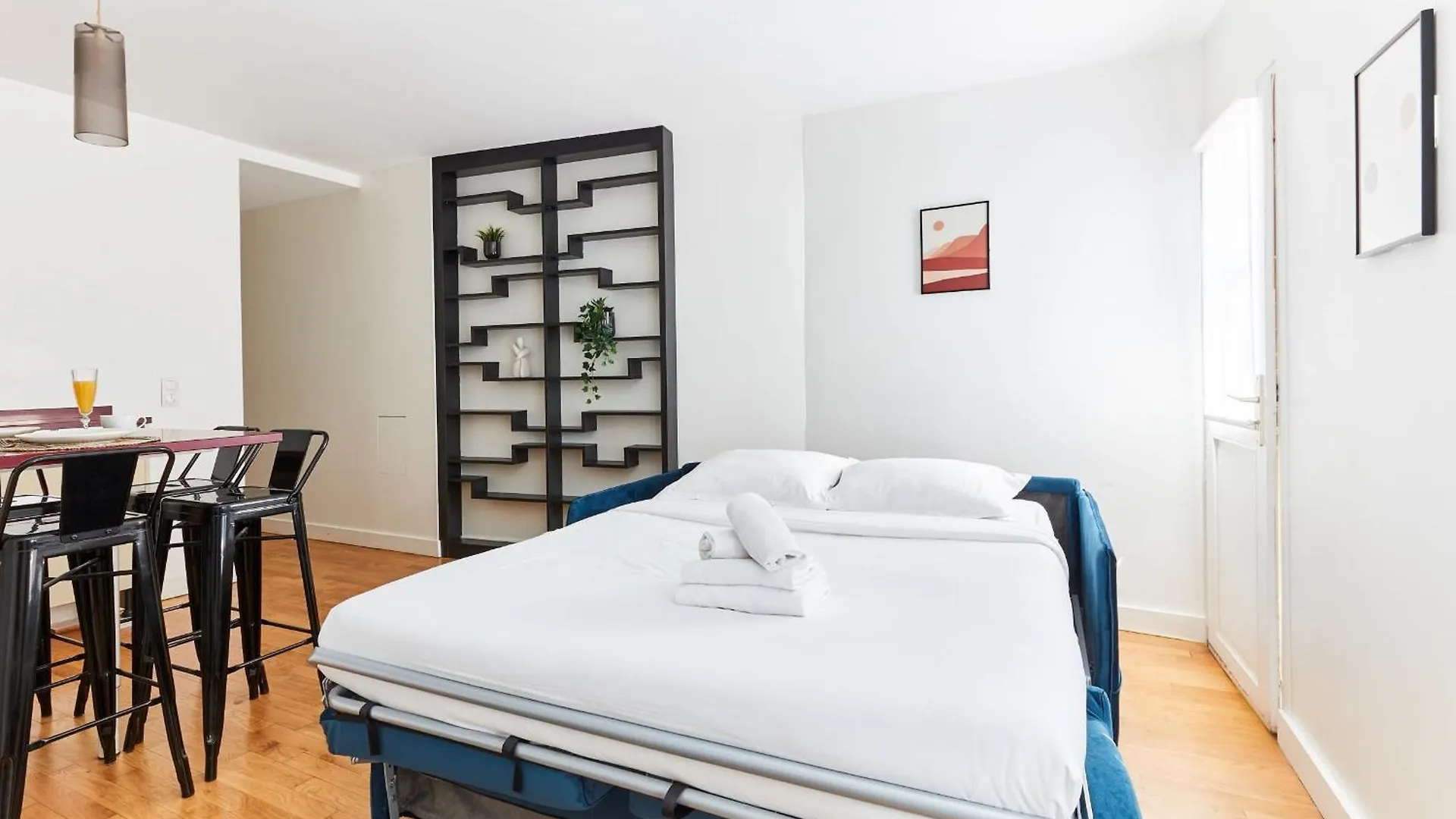 Apartment Latin Quarter - 1Br With Balcony - Cityapartmentstay Paris