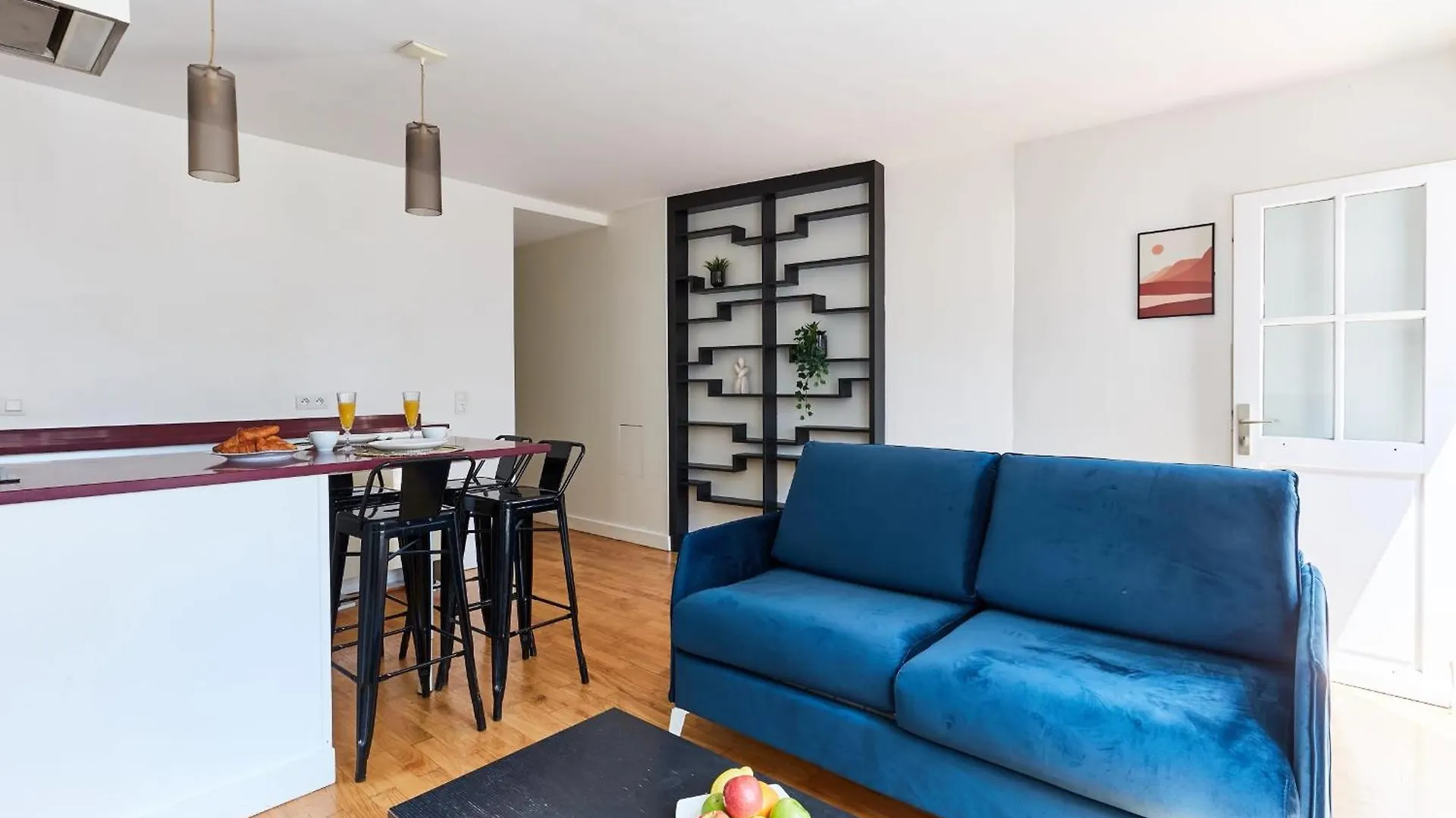 Latin Quarter - 1Br With Balcony - Cityapartmentstay Paris France